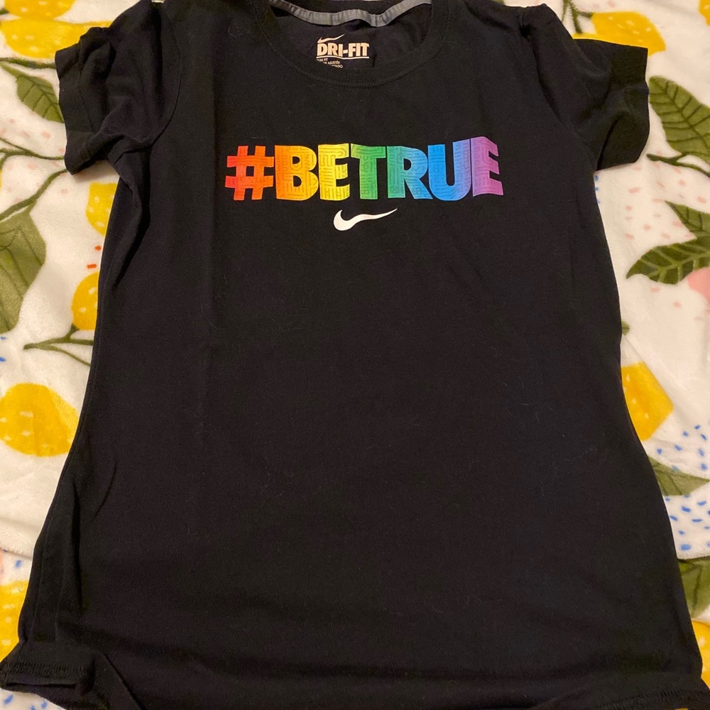 Nike Pride T-Shirt